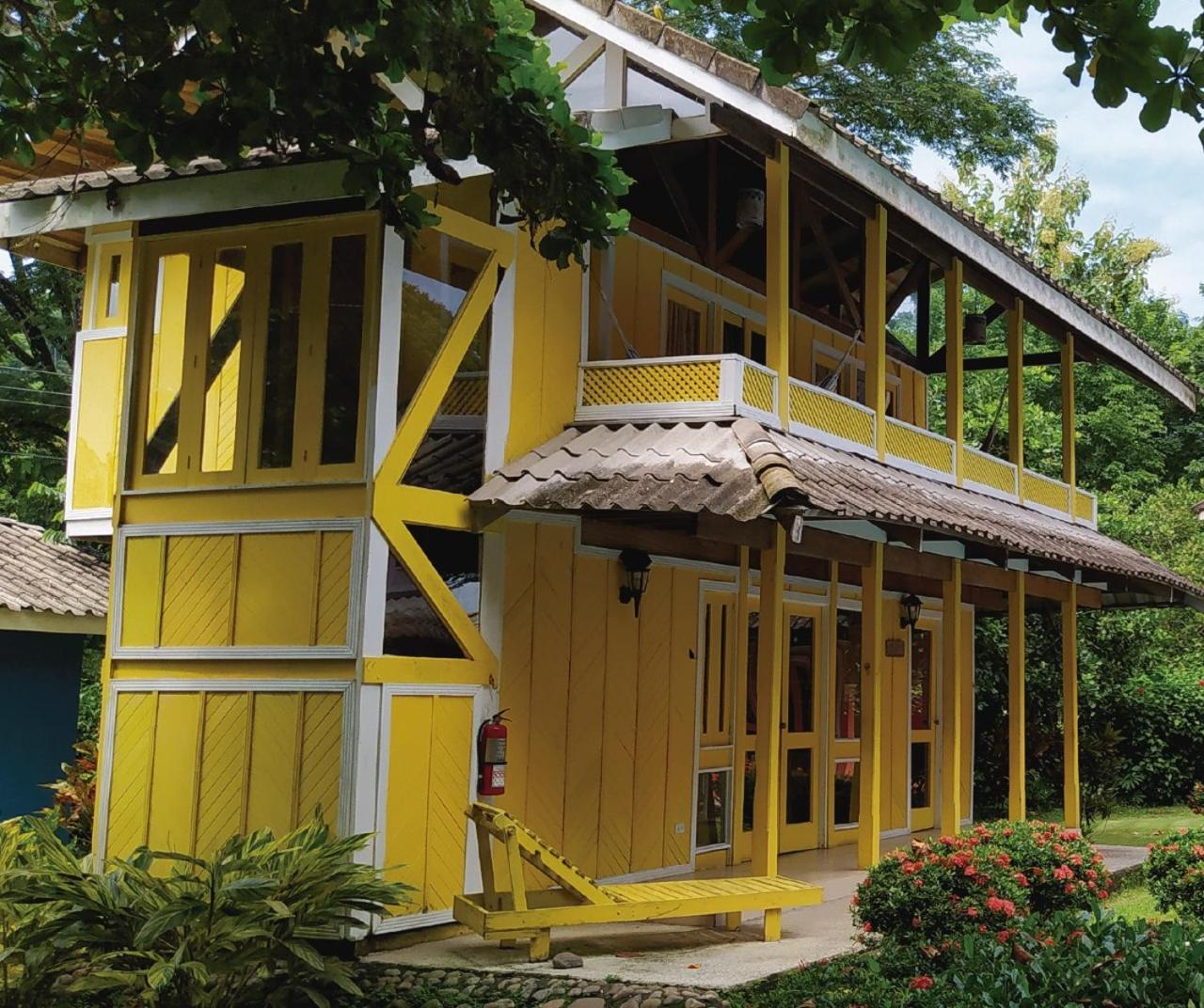 Villas De La Bahia Playa Tambor Exterior photo